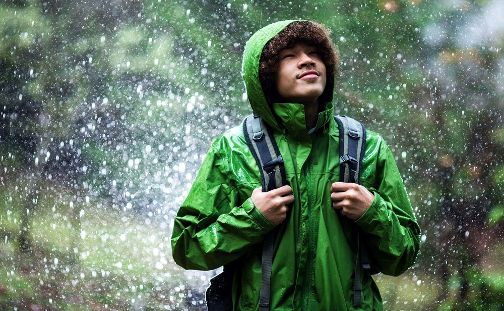 BEST RAIN JACKETS FOR HIKING: EXPERT TIPS - Hiker Time